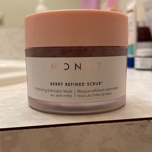 Monat Berry Refined Scrub